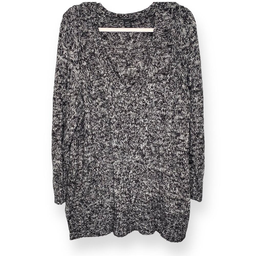 Lane Bryant Heavy Knit Mid-Weight Black White Sweater 22/24